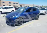 2021 Tesla Model Y фото