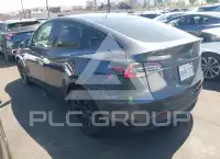 2021 Tesla Model Y фото