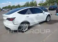 2021 Tesla Model Y фото