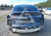 2021 Tesla Model Y фото