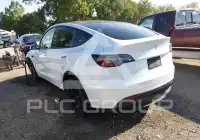 2021 Tesla Model Y фото