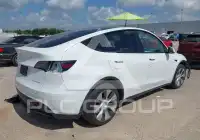 2021 Tesla Model Y фото