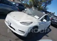 2021 Tesla Model Y фото