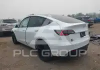 2021 Tesla Model Y фото