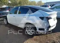 2021 Tesla Model Y фото