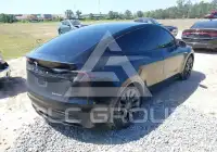 2021 Tesla Model Y photo