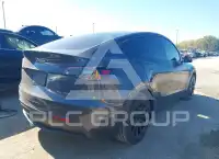 2021 Tesla Model Y photo