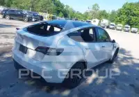 2021 Tesla Model Y фото