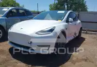 2021 Tesla Model Y фото