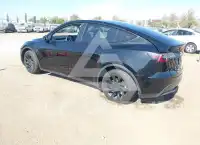 2021 Tesla Model Y фото