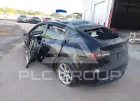 2021 Tesla Model Y фото