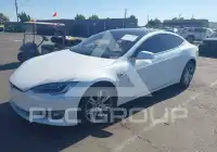 2021 Tesla Model S фото