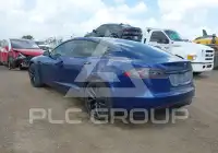 2021 Tesla Model S фото
