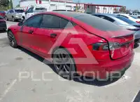 2021 Tesla Model S фото
