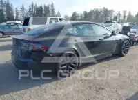 2021 Tesla Model S фото