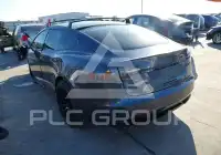 2021 Tesla Model S фото