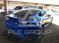 2021 Tesla Model S фото