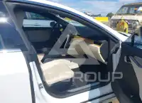 2021 Tesla Model S photo