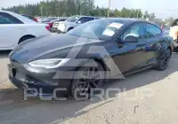 2021 Tesla Model S фото