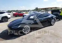 2021 Tesla Model S фото