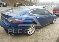 2021 Tesla Model S photo
