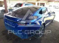 2021 Tesla Model S фото