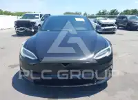 2021 Tesla Model S фото