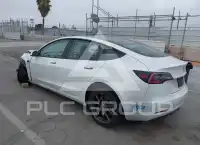 2021 Tesla Model 3 фото