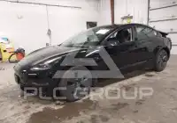 2021 Tesla Model 3 фото