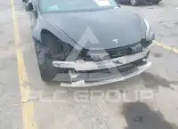 2021 Tesla Model 3 фото