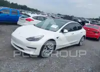 2021 Tesla Model 3 фото
