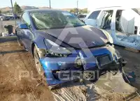 2021 Tesla Model 3 фото