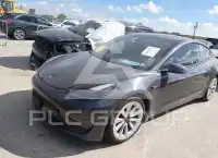 2021 Tesla Model 3 фото