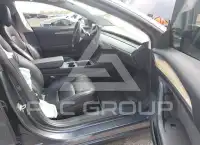 2021 Tesla Model 3 фото