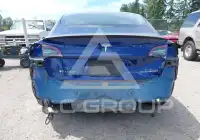 2021 Tesla Model 3 фото