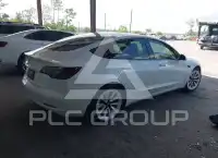 2021 Tesla Model 3 фото