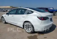 2021 Tesla Model 3 фото
