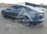 2021 Tesla Model 3 фото