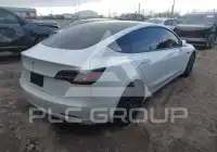 2021 Tesla Model 3 photo