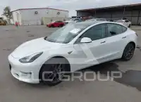 2021 Tesla Model 3 фото