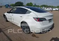 2021 Tesla Model 3 фото