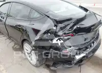 2021 Tesla Model 3 фото