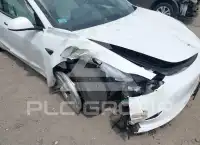 2021 Tesla Model 3 фото