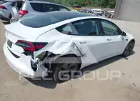 2021 Tesla Model 3 фото