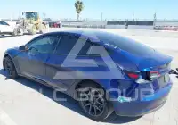 2021 Tesla Model 3 фото