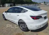 2021 Tesla Model 3 фото