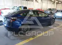 2021 Tesla Model 3 фото