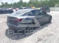 2021 Tesla Model 3 фото