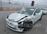 2021 Tesla Model 3 фото