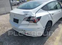 2021 Tesla Model 3 фото